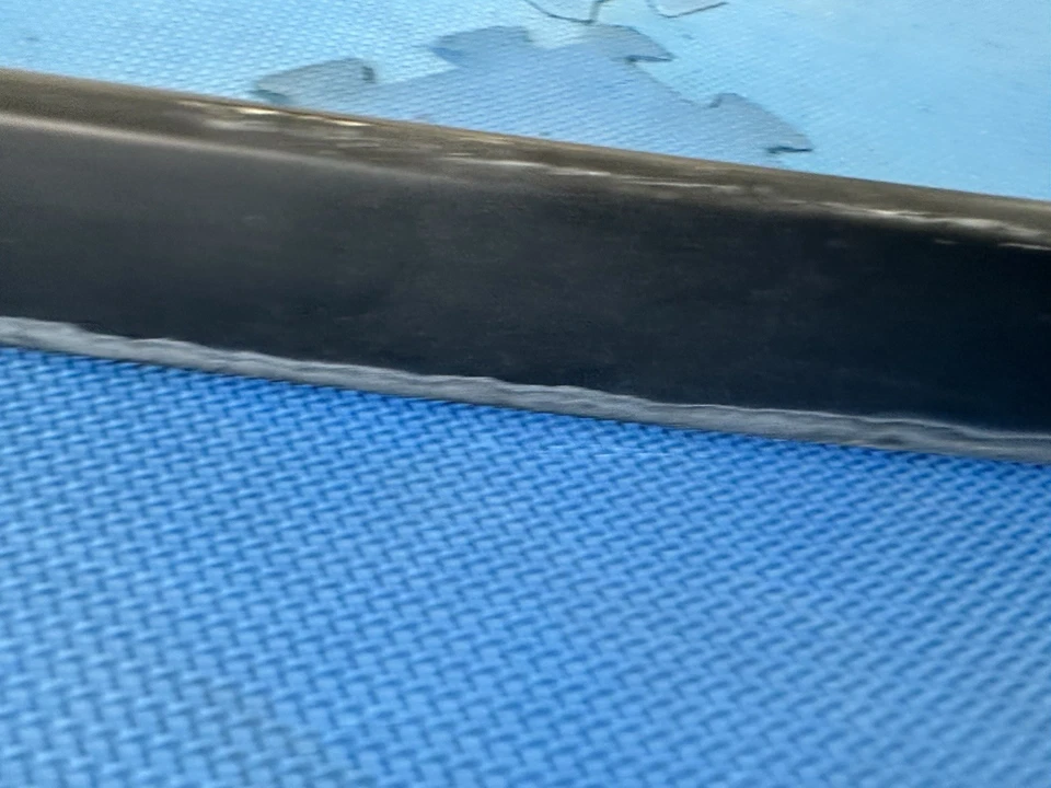 BMW E36 Serie 3 318i 323i 325is 1994-1999 parachoques trasero moldura lateral izquierda Foto 4 de 4