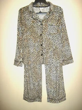 Joyspun Women's Leopard  Print Fleece Pajama Set  ~  Size L  ( 12-14 )