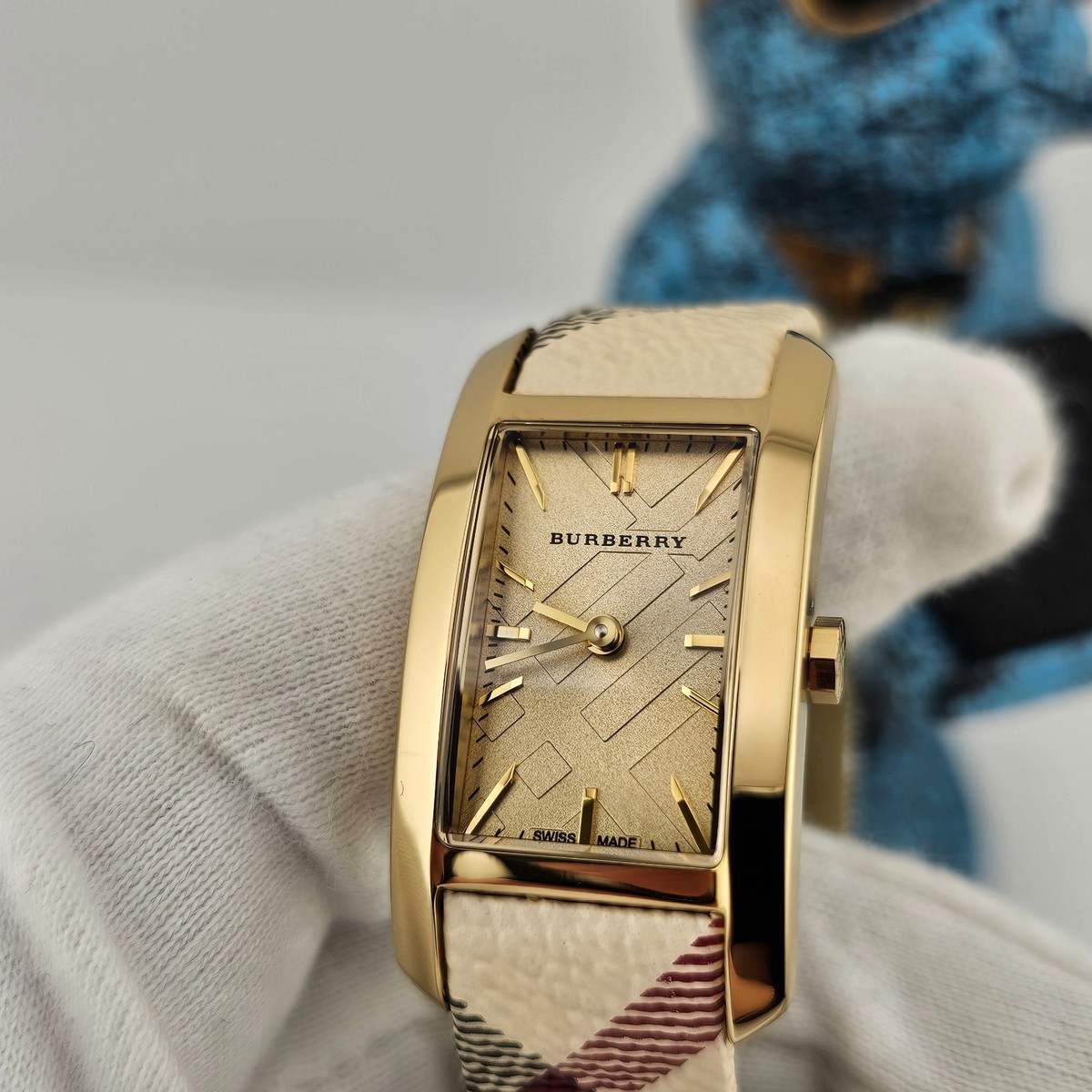 NEW BURBERRY WOMENS BU9509 WATCH MULTICOLOUR FABRIC & LEATHER