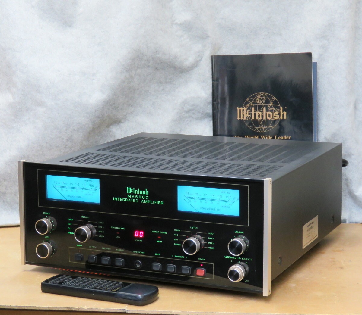 McIntosh MA6800 Integrated Amplifier Excellent Condition Working w