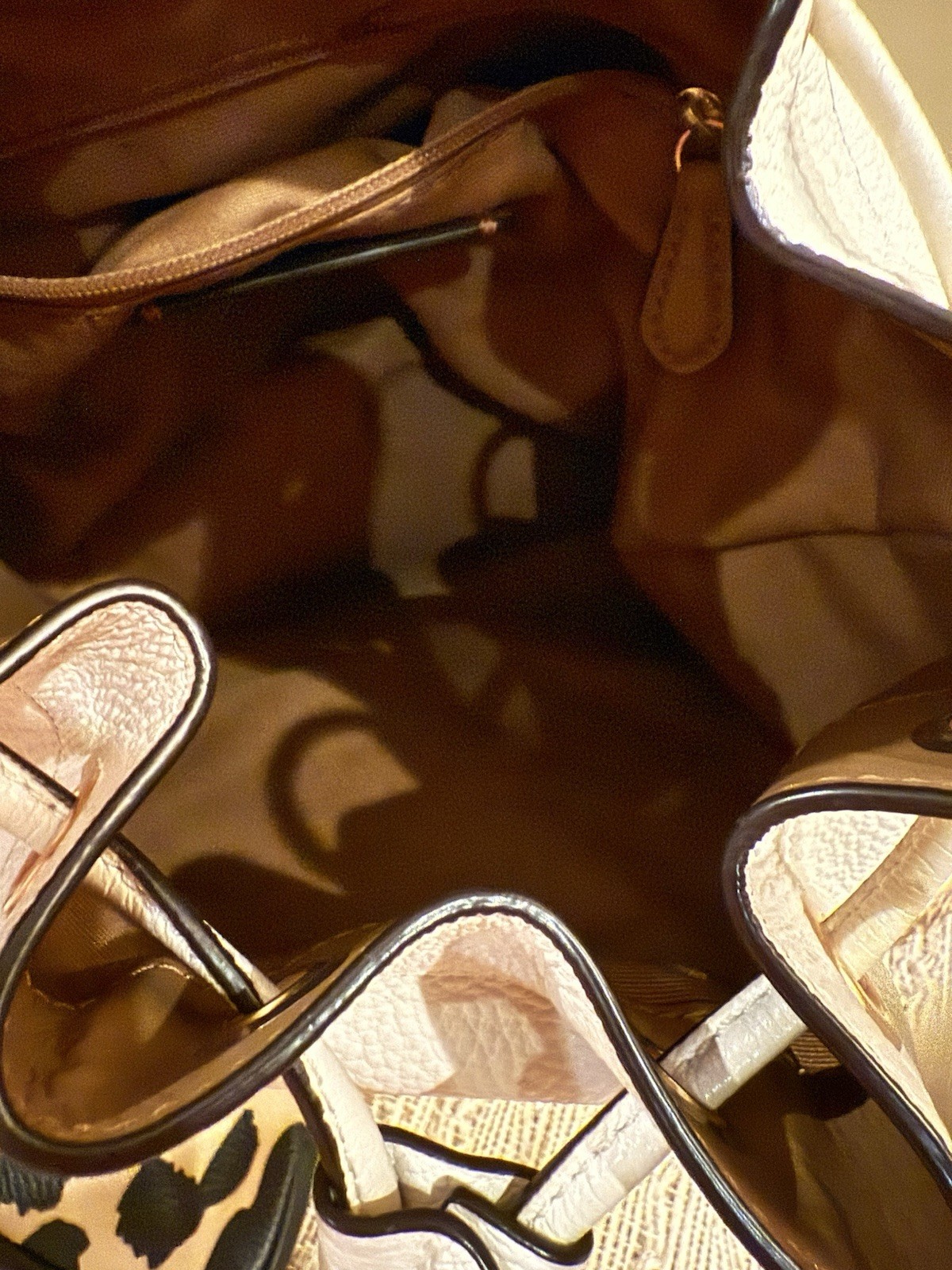 COACH Dempsey Drawstring Bucket Patch Bag Crossbo… - image 7