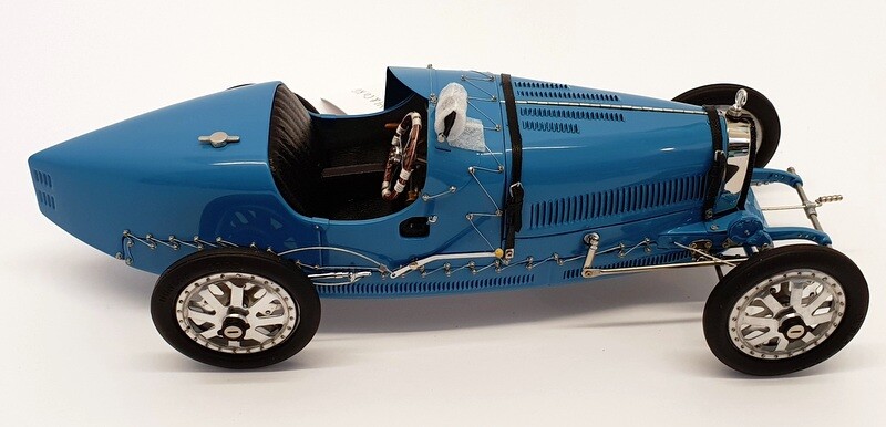 CMC M-063 Bugatti Type 35 Grand Prix 1924 1/18 Scale Model