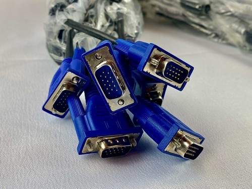 VGA Male to Male 15 Pin Monitor to Computer Video Cable - 6ft Black/Blue - Picture 3 of 4