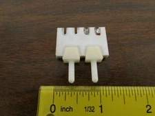 4-Position Tektronix Ceramic Terminal Strip 0.14" Spacing 0.45" High
