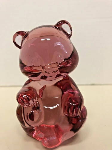 Vintage Fenton Art Glass Pink Opalescent Bear Paperweight/ Figurine