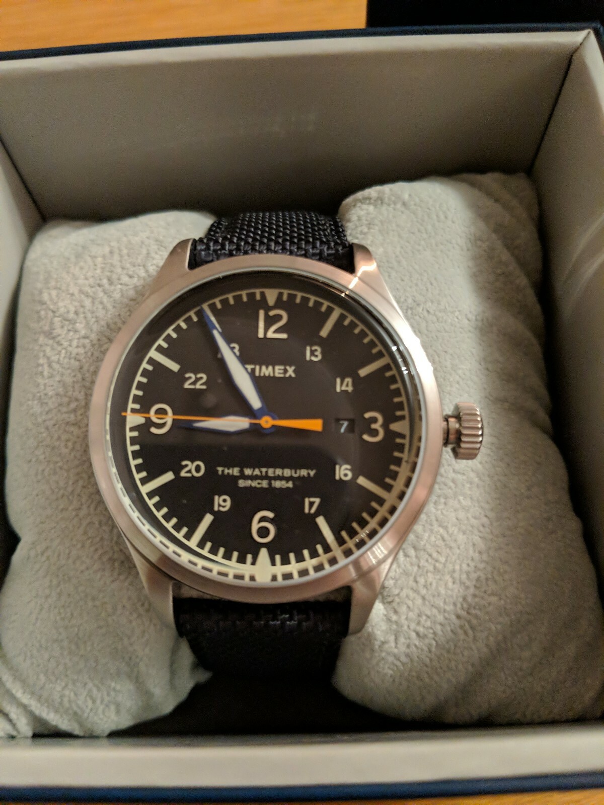 timex tw2p75000