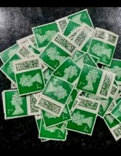 100 x Unfranked Royal Mail Green 2nd Class Bar Coded Stamps off paper