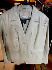 Jerry Lewis Woman’s Size 1x Leather Coat