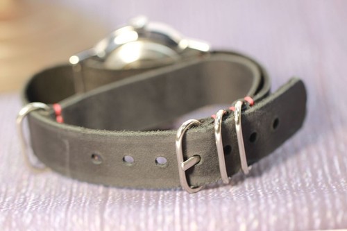 Vintage Soviet military wrist watch summit series a symbol of the era - Picture 24 of 24