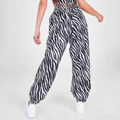 Women's XS Nike Sportswear Icon Clash Printed Zebra Joggers Purple