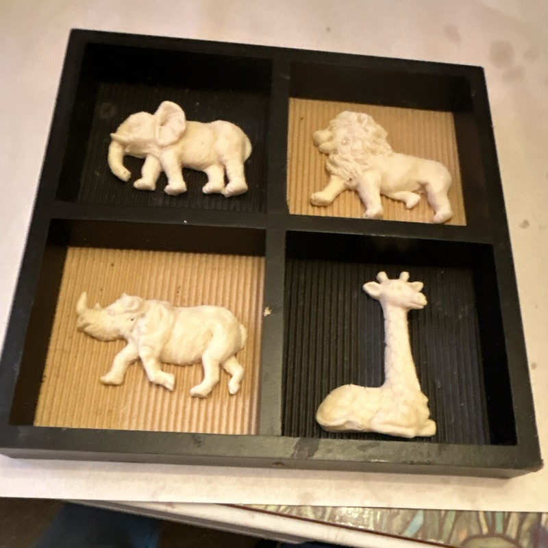 Hand Carved Stone Animal Figurines Set of 4 3D Elephant Lion Rhino Giraffe