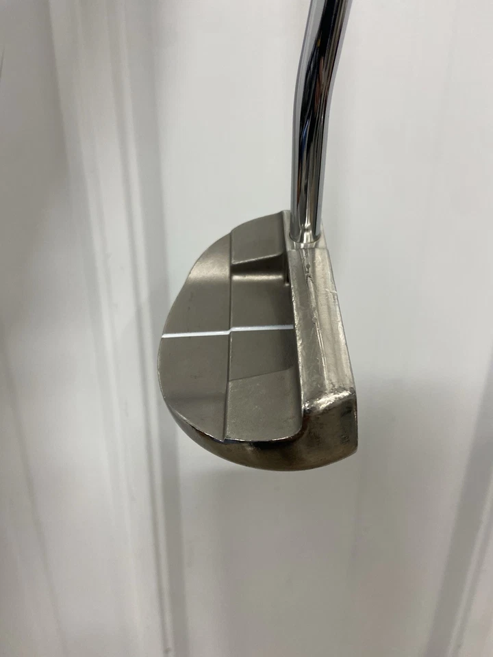 Cobra Mid-Mallet Milled Face Putter 28" Womens RH & Head Cover - Image 4 of 4