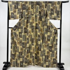 JAPANESE KIMONO FINE PATTERN LIGHT OCHRE 165cm 5 ft 5 in PURE SILK BB7502