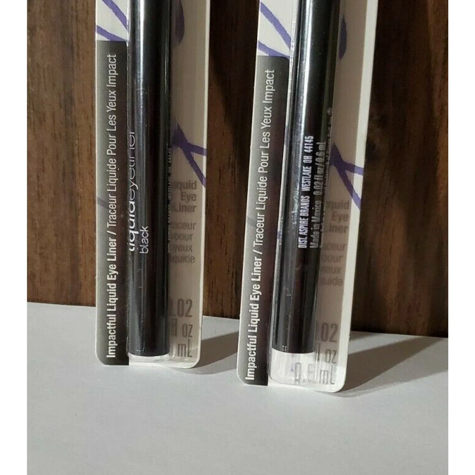 LOTE de 2 delineadores de ojos líquidos Bonne Bell / delineador de ojos negro #216 Foto 2 de 4