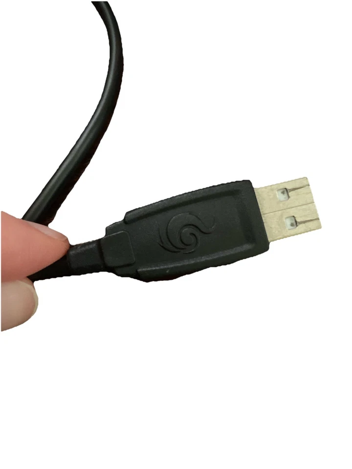 Cooler Master CM Storm Xornet Optical Gaming Mouse - Lightweight Ergonomic Omron - Image 3 of 4