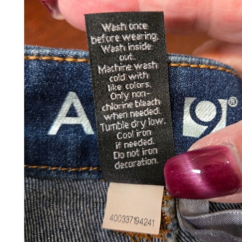 Apt. 9 dunkelmarinee Denim-Bermuda Stretch-Shorts für Damen Taschen Knopf & Reißverschluss Größe 12 - Bild 7 von 7