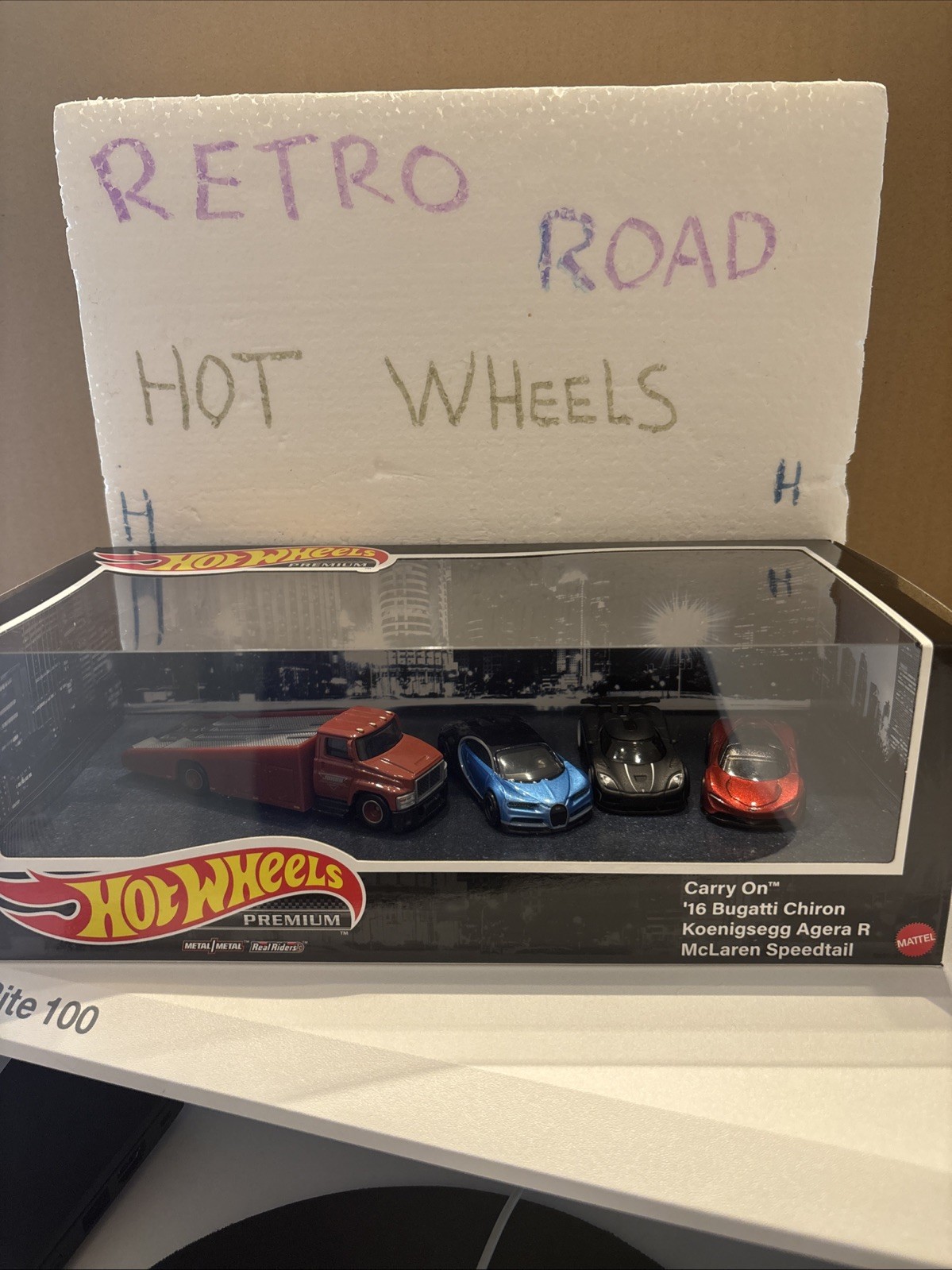 Hot Wheels Premium Carry On Four Car Set 1:64 Scale Diecast Cars New Sealed