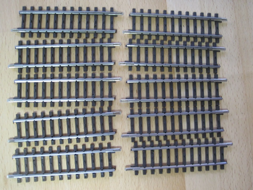 Märklin  10 x 2201  kaum benützt K-Gleis fast neuwertig - Bild 1 von 1