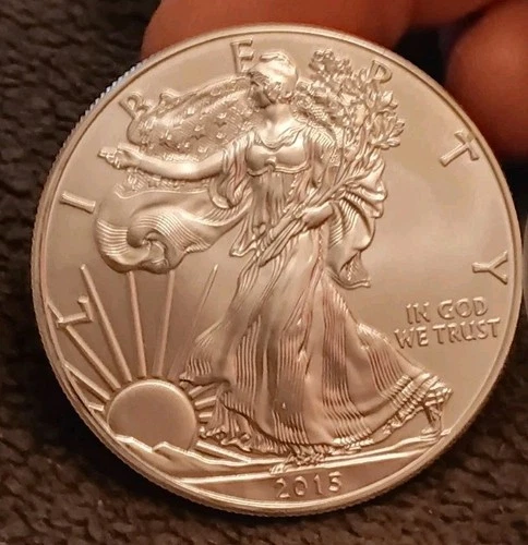 2015 American Eagle Silver 1 OZ. .999 BU Coin #91