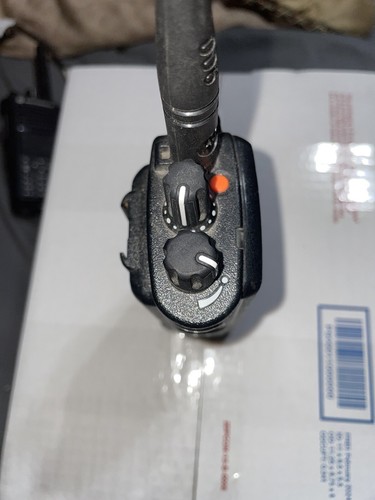 Motorola XPR7580e AAH56UCN9RB1AN 800/900 MHz Two Way Radio Read Description - Zdjęcie 7 z 8