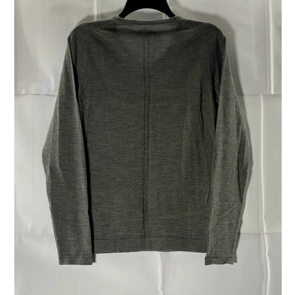 CNC COSTUME NATIONAL Gray Men's Wool V-Neck Long Sleeve Pull Over Sweater SZ S - Image 2 of 4