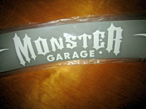 New 2004 Discovery Channel Auto Art "Monster Garage" Windshield Decal, USA Made - Picture 4 of 7