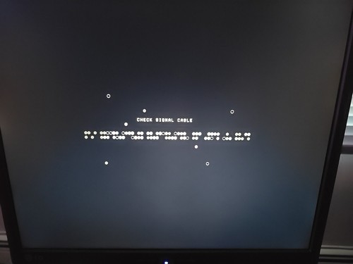 Black 19" LG Flatron L1942T-BF Computer Monitor in Pristine Condition - Picture 6 of 6