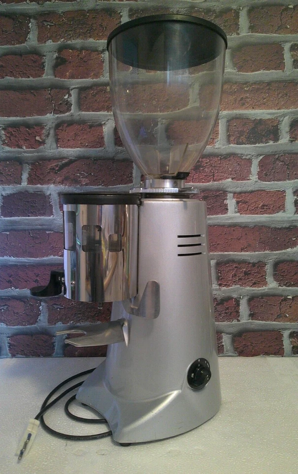 MACINADOSATORE FIORENZATO F6 G/A  FIORENZATO  GRINDER F6 G/A - Immagine 3 di 4