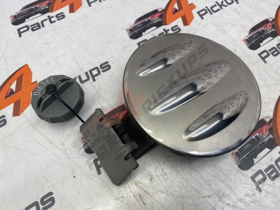 2013 Mitsubishi L200 Barbarian Style Diesel Fuel Flap 2006-2015 - Image 2 of 4