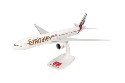 Herpa Wings SF 614306 | Emirates Boeing 777-300ER |  new 2023 colors | 1:200  