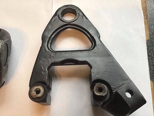 harley-davidson ironhead sportster 1000 Early 80s Rear Brake Caliper And Hanger - Picture 5 of 6