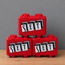 SET Game Storage Box Red Card Game Case Organizer Travel Holder