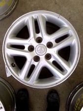 Wheel 16x7 Alloy 5 Spoke Split Fits 01-03 Rav4 492853