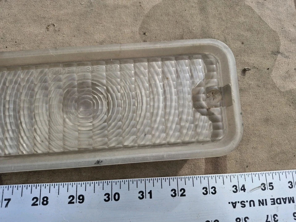Luz de estacionamiento del lado derecho del pasajero Chevrolet C10 Chevy 1969-1970 camioneta derecha Foto 3 de 4