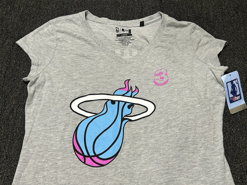 Camisa para mujer Dwyane Wade #3 Miami Heat NBA 4Her grande gris manga corta NUEVA NUEVA CON ETIQUETAS Foto 2 de 4