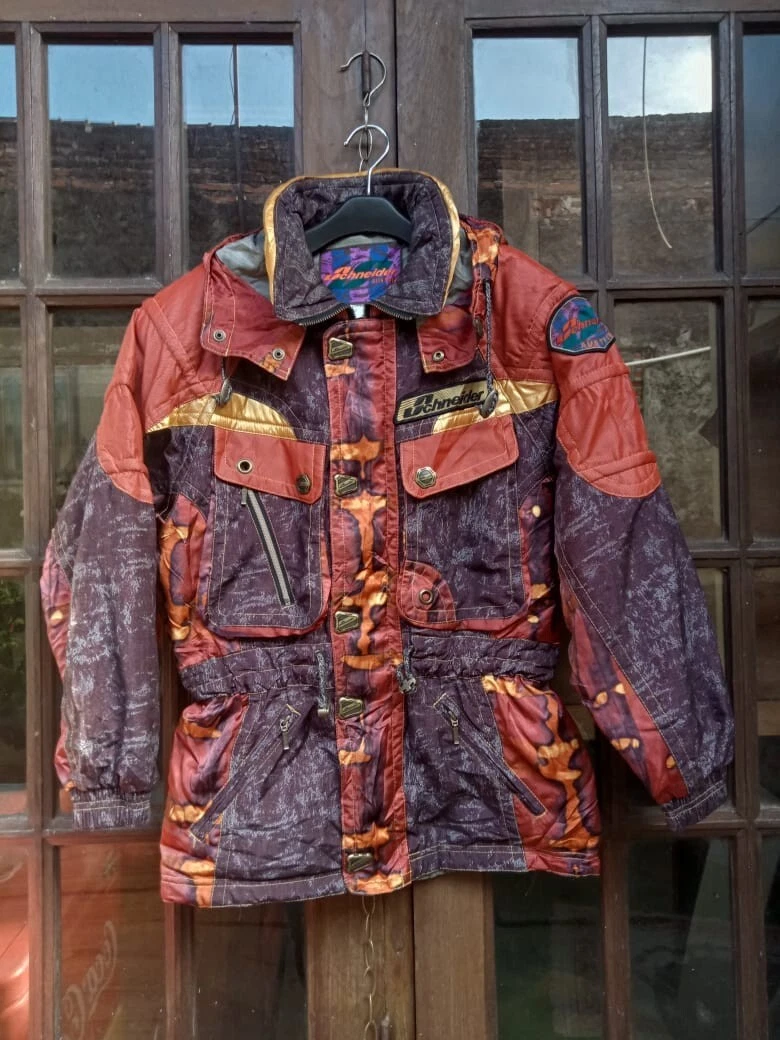Multicolor snowboard jacket sale