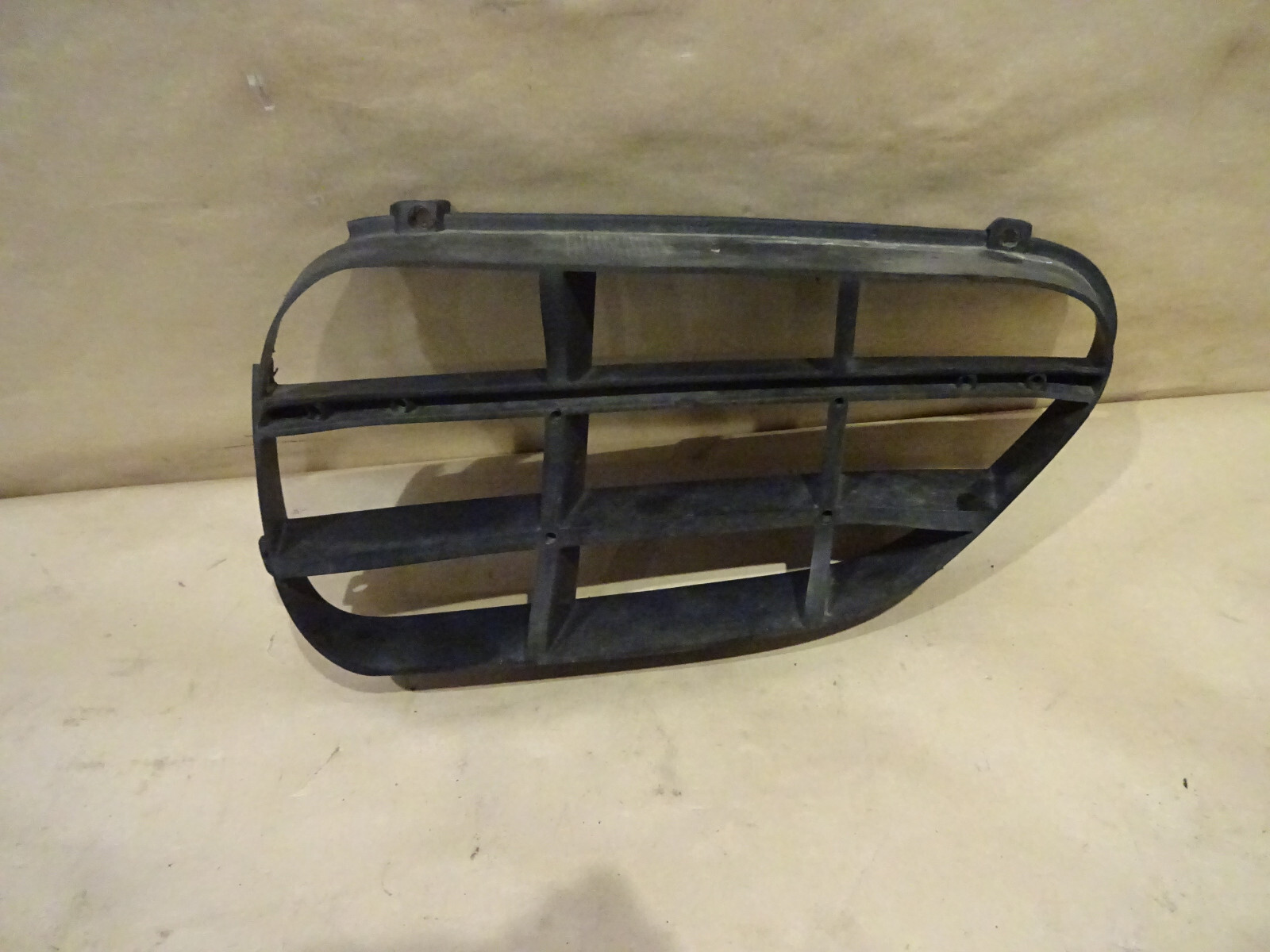 Ferrari  LH Grille For Front Bumper - P/N 65871100