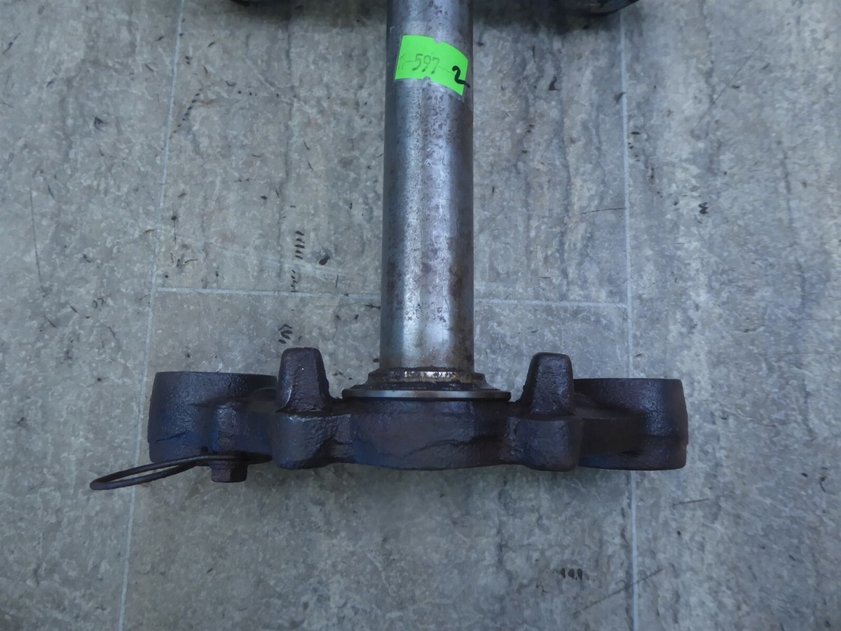 1974 Kawasaki G4 100 Enduro K597) triple tree steering stem