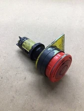 IDEC HW1E-LV Red Emergency Stop Twist Reset #4027D117