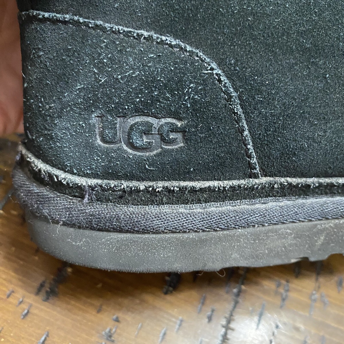 UGG Neumel Chukka Boots Black Suede Sheepskin Lined Men\'s US 12 EU 45 Lace Up UGG Men main image 2