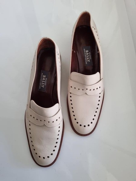 Men Bally Heels Ivory Leather 37