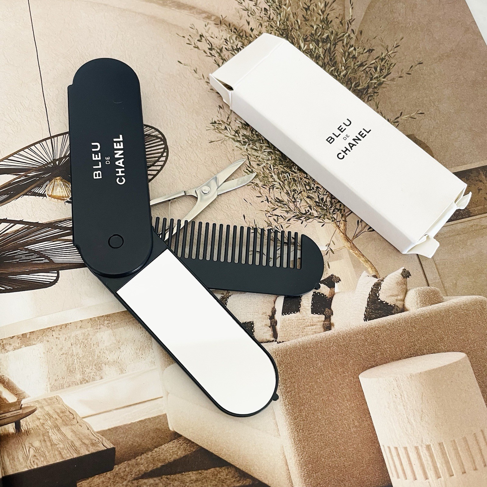 Chanel Bleu 3-in-1 Pocket Grooming Tool