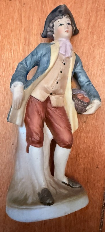 Vintage Porcelain Figurine Colonial Man With Basket & 3 Corner Hat