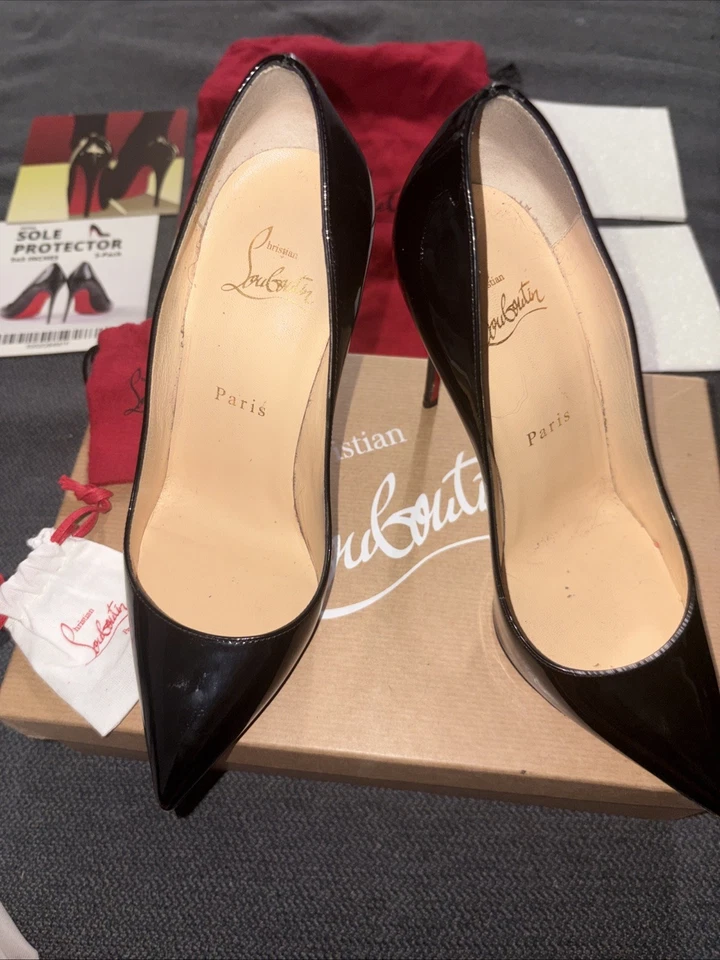 Bomba de punta Christian Louboutin 120 So Kate usada - negra, EE. UU. 6,5-7 euros 37 Foto 4 de 4