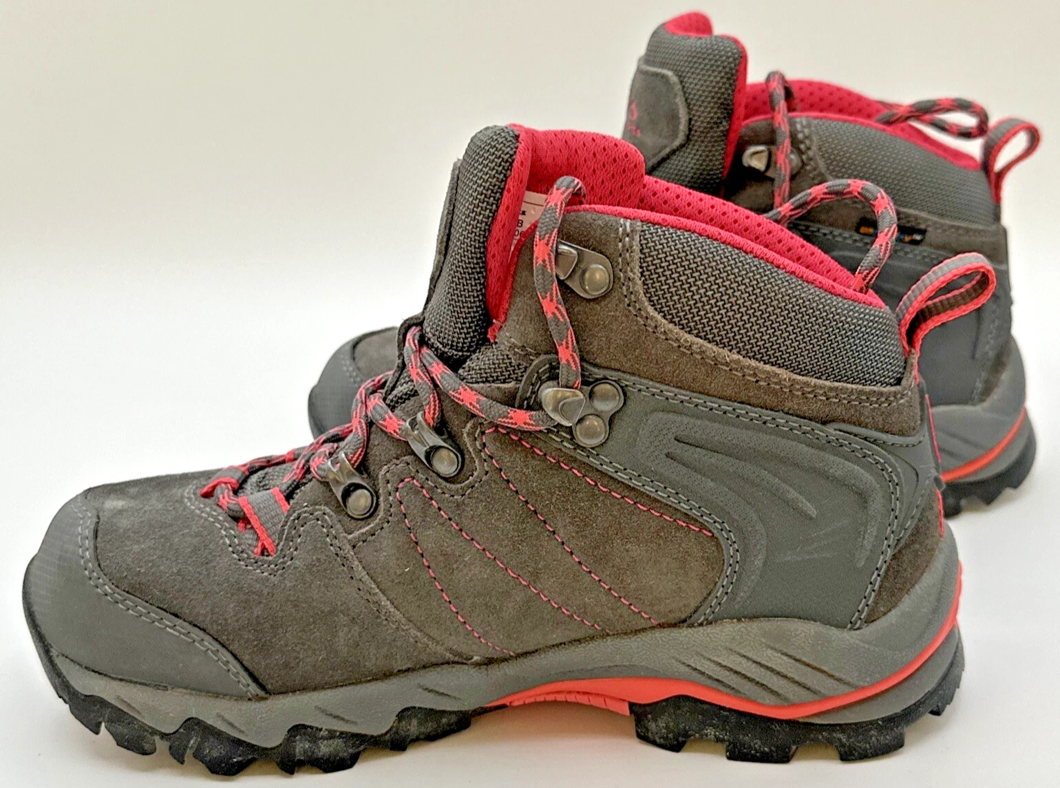 CLORTS Hiker Waterproof Lightweight Hiking Camping Boots Grey/pink Women's 6.5
Opens in a new window