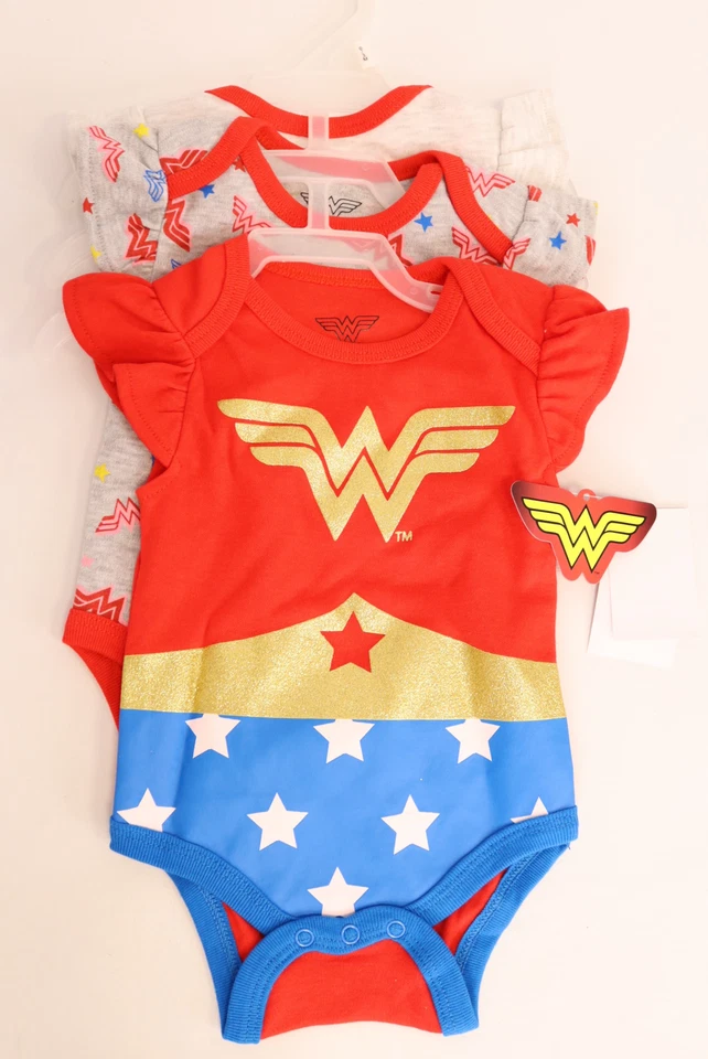Conjunto de 3 body infantil Wonder Woman traje e iconos - 0-3 meses Foto 3 de 4