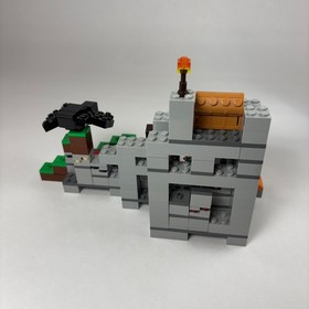 Lego Minecraft The Cave # 21113 - 100% Complete