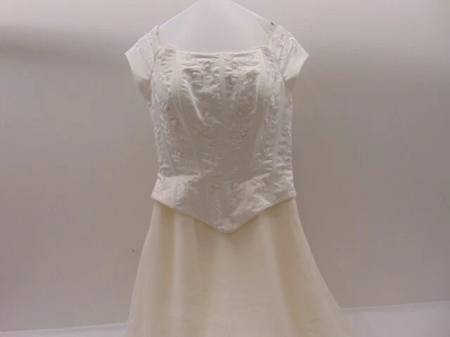 Alfred Angelo Wedding Dress Light Ivory - Image 2 of 4