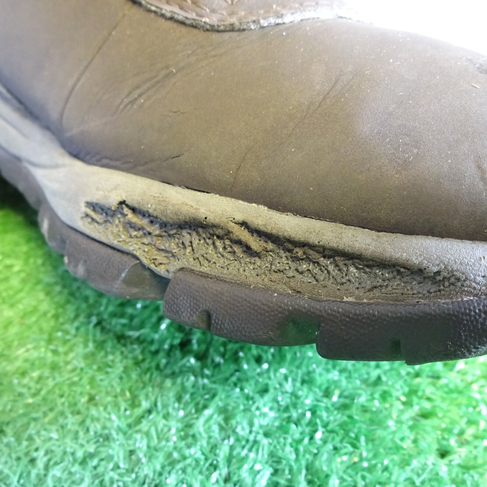 Scarpe da passeggio Merrell taglia 8 uomo marrone Vego Mid escursionismo stivali impermeabili outdoor