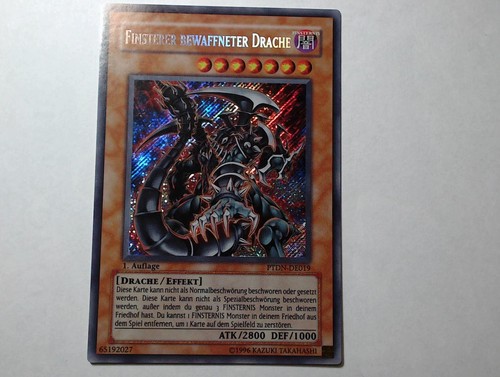 Yugioh FINSTERER BEWAFFNETER DRACHE , ptdn-de019 Secret Rare deutsch NM 1st - Bild 2 von 5